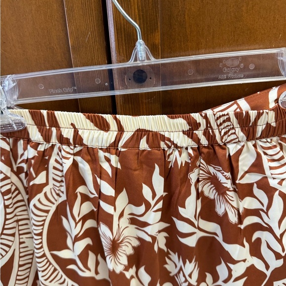 Joie silky poly tiered skirt high low hem front ruching elastic back waist SM - Picture 8 of 8